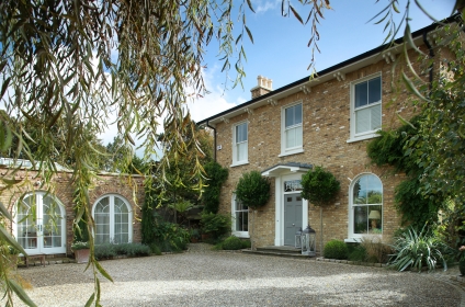 Traditional House of Salvage Brick Traditional House of Salvage Brick