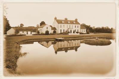 riverside_classical_farmhouse_2 riverside_classical_farmhouse_2